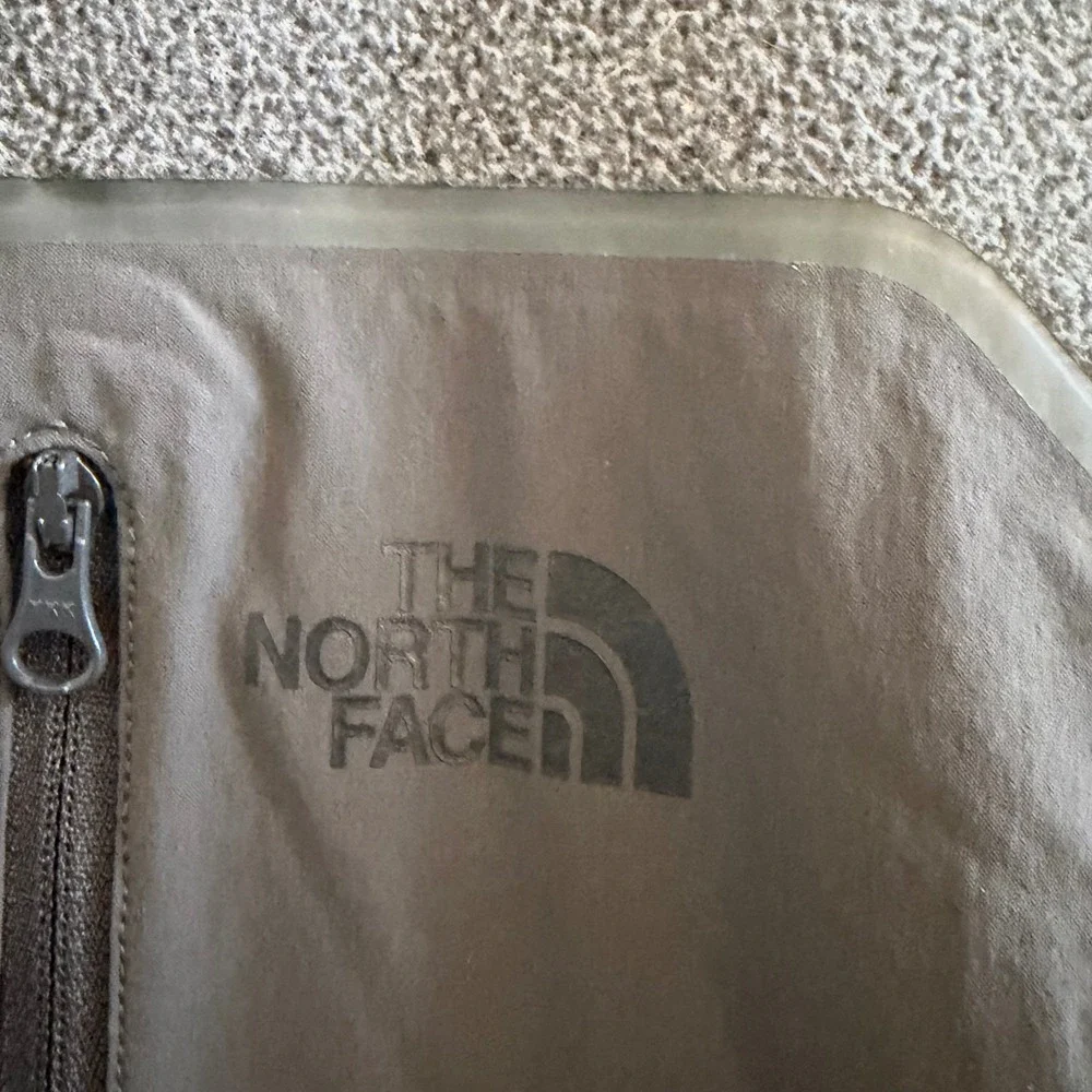 The North Face Mens Grey Full Zip Fleece Jacket Mock Neck Chest Pocket L